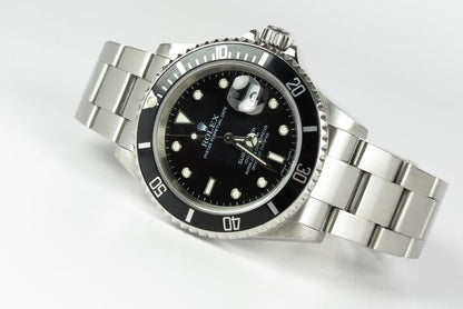 Rolex Submariner - 16610
