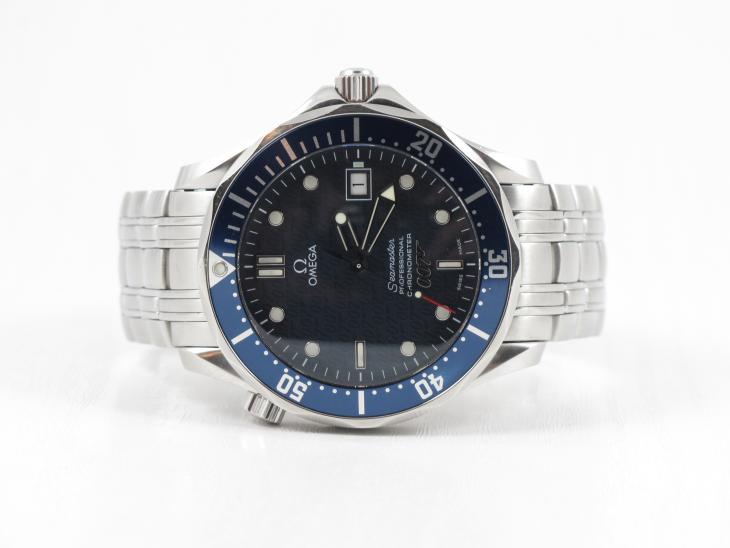 Omega Seamaster James Bond LE