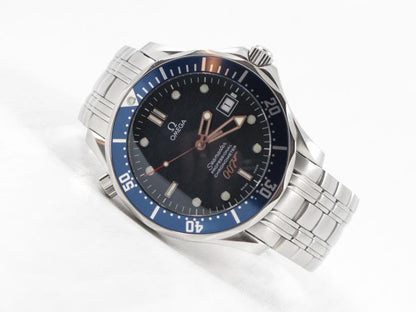 Omega Seamaster James Bond LE