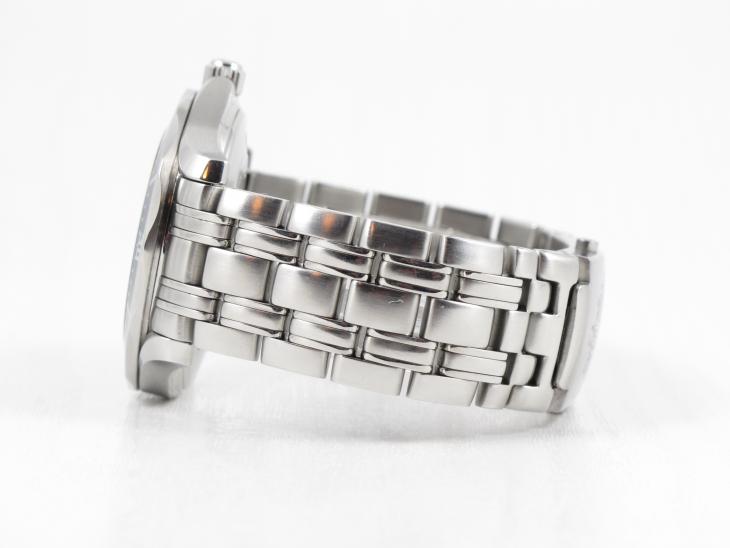 Omega Seamaster James Bond LE