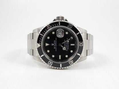 Rolex Submariner 16610 - NIB