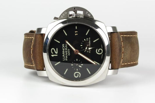 Panerai Luminor GMT
