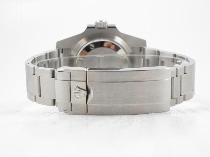 Rolex Submariner 116610LN - 2014