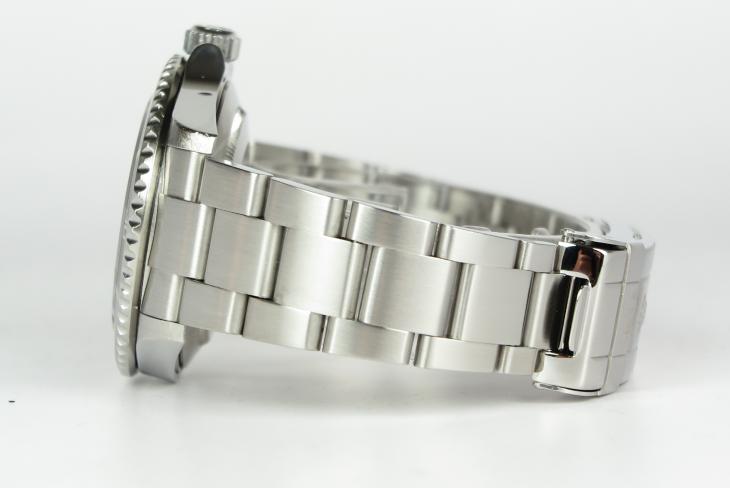 Rolex Submariner - 16610