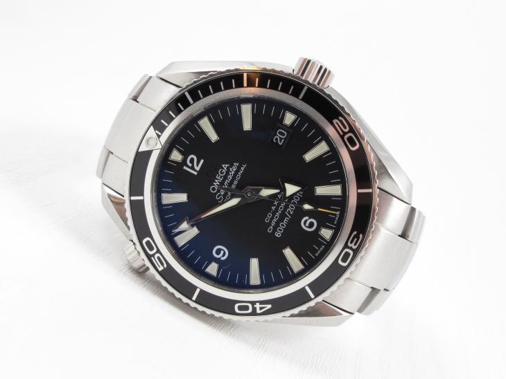 Omega Planet Ocean 42 mm