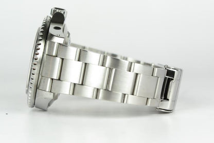 Rolex Sea Dweller - 16600