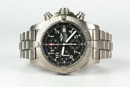 Breitling AVENGER TITANIUM - 2005