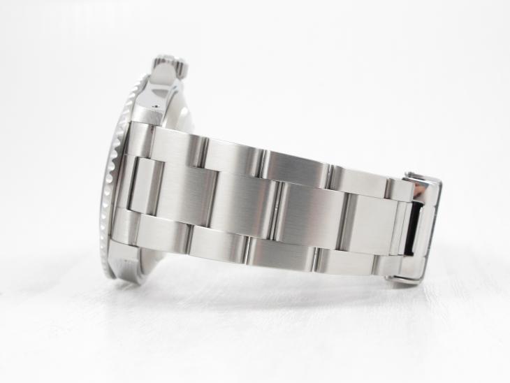 Rolex Submariner 14060M - 2007