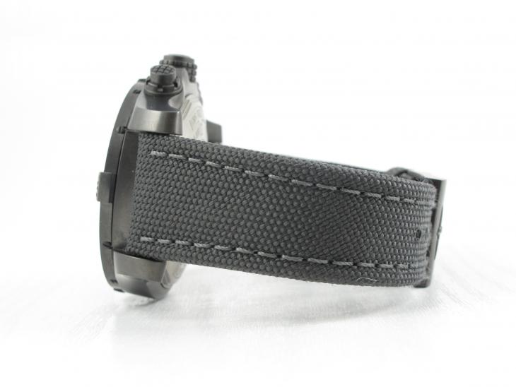 Breitling Super Avenger Military LE