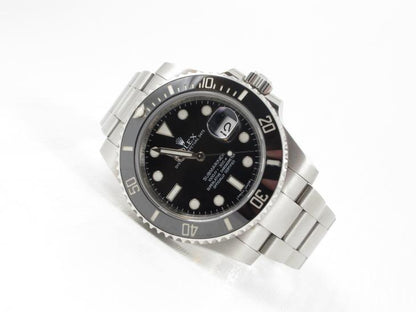 Rolex Submariner 116610LN - 2012