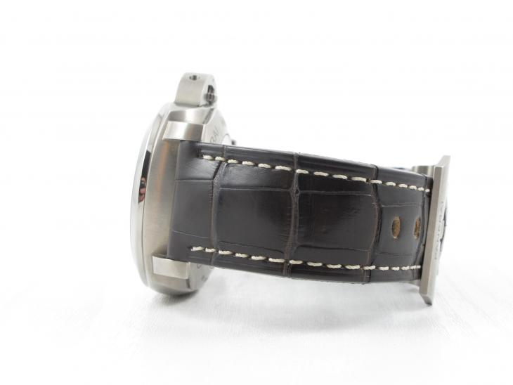 Panerai PAM 351 - Titanium