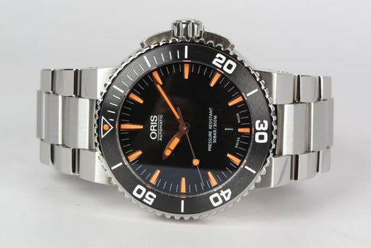 Oris Diving - UBRUGT