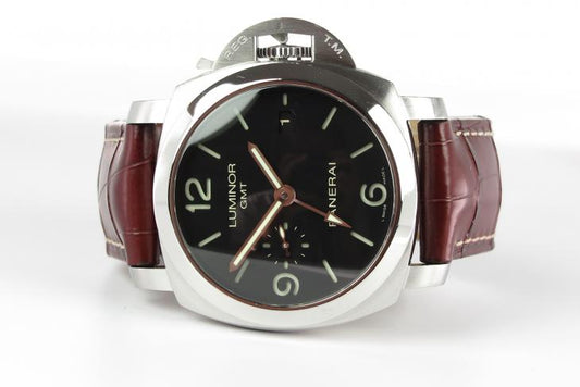 Panerai Luminor GMT - PAM320