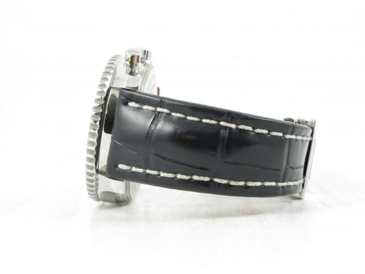 Breitling Navitimer World - 2012