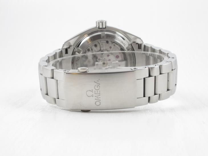 Omega Planet Ocean 600m