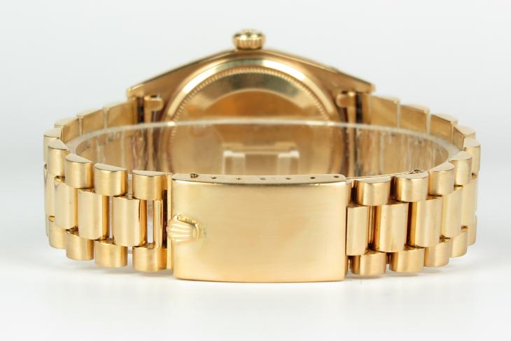 Rolex Day Date 18K - 1803