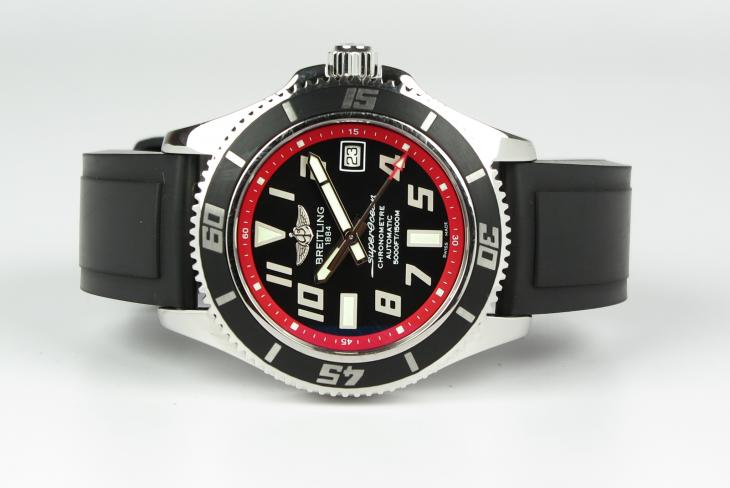 Breitling Superocean II - 42mm