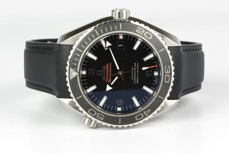 Omega SEAMASTER PLANET OCEAN 600M