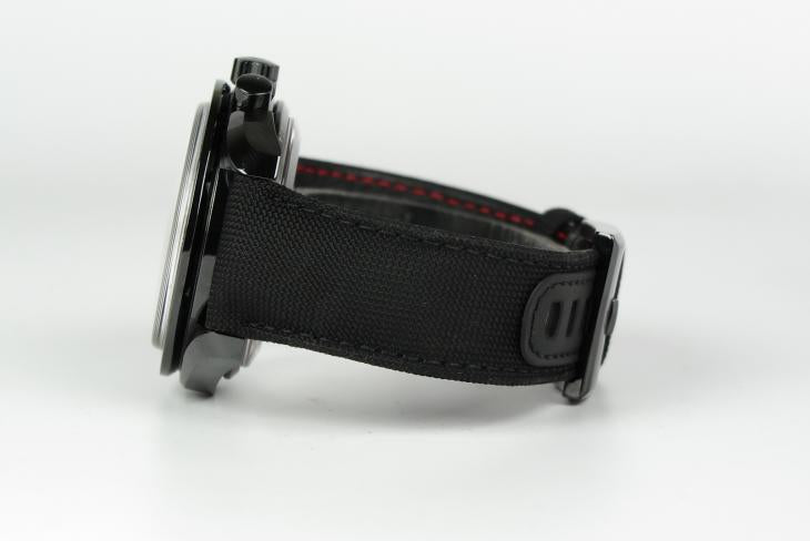 Omega Speedmaster - Dark Side 2015