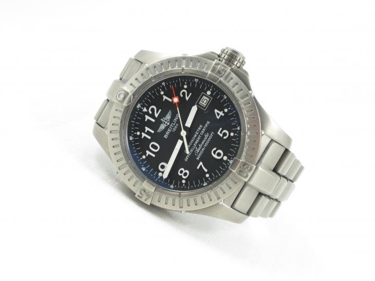 Breitling Avenger Seawolf - 2011