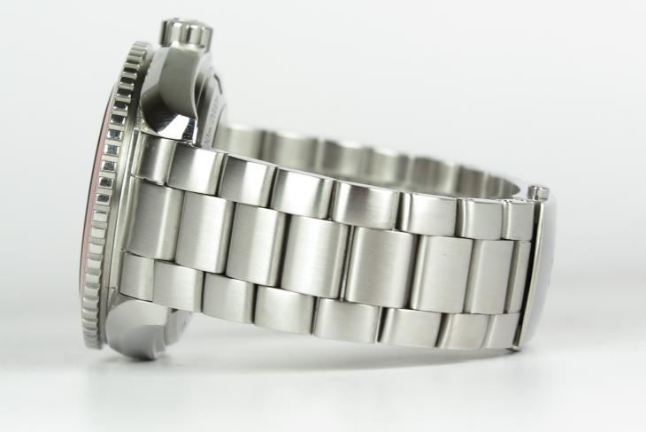 Omega Seamaster Planet Ocean 600M