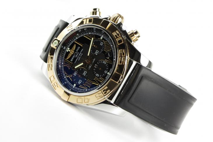 Breitling Chronomat B01 G/S