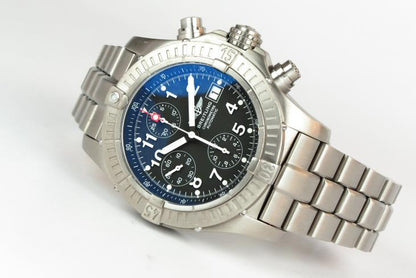 Breitling AVENGER TITANIUM - 2006