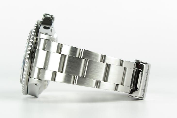 Rolex Sea Dweller 16600