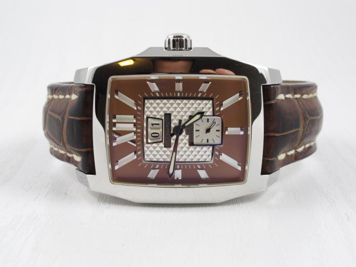 Breitlingfor Bentley Flying B