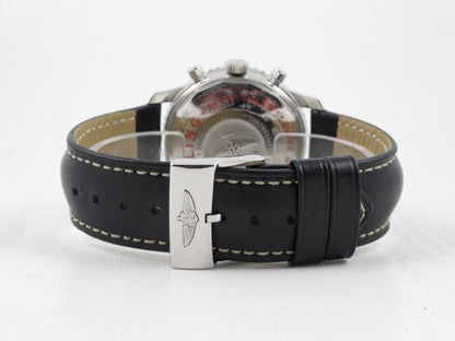 Breitling Navitimer
