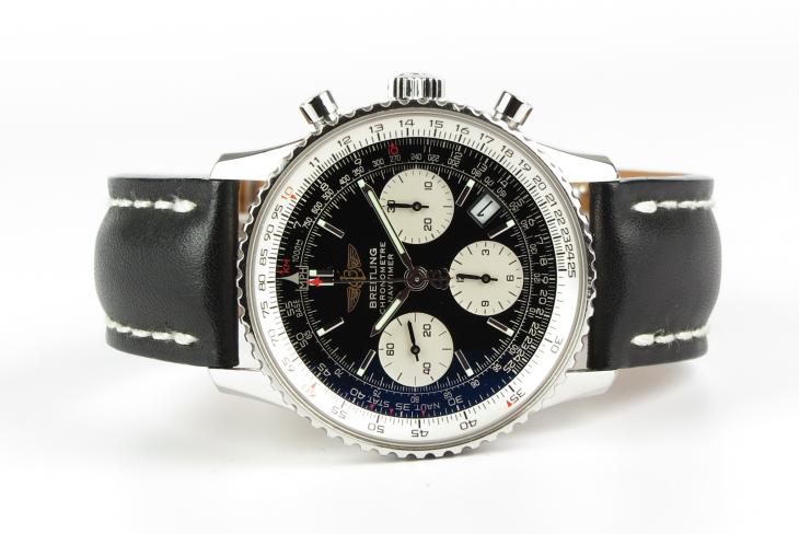 Breitling Navitimer