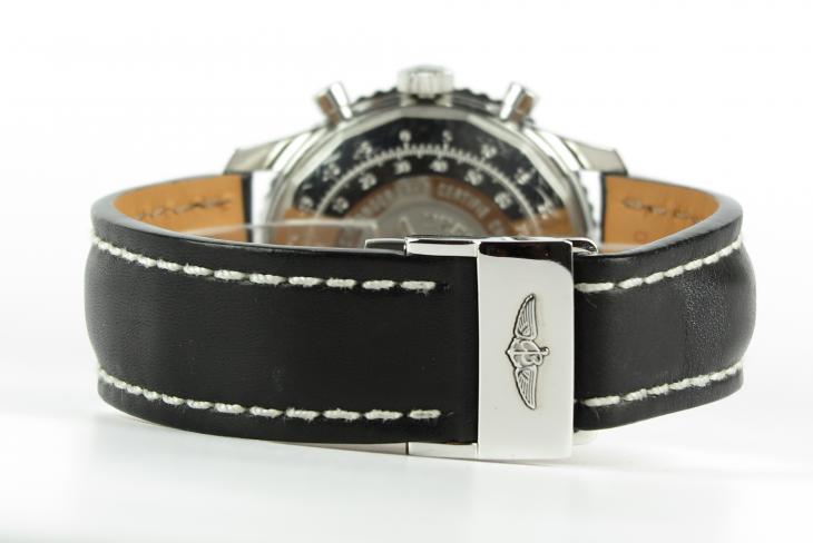 Breitling Navitimer
