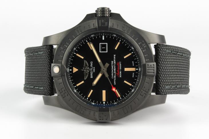Breitling Avenger Blackbird