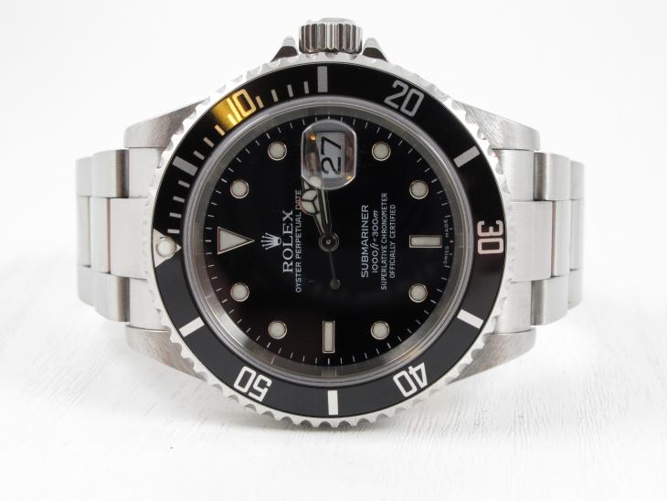 Rolex Submariner - 16610