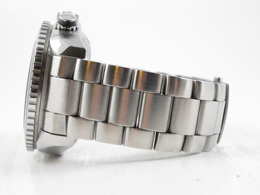 Omega Planet Ocean 600m