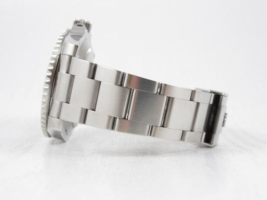 Rolex Submariner "Hulk" - 2011