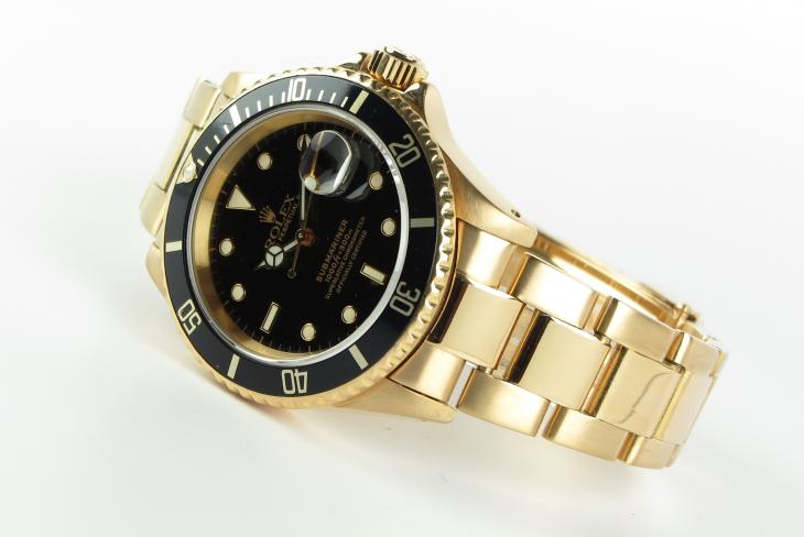 Rolex Submariner 18K