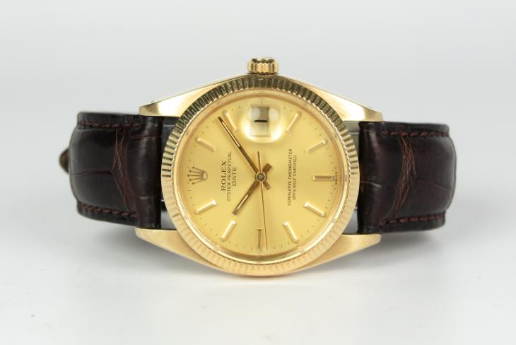 Rolex Oyster Perpetual Date - 14K