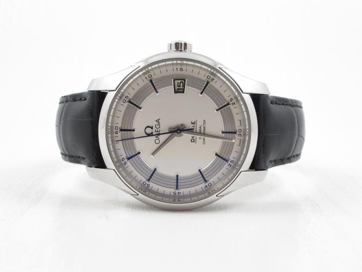Omega De Ville Hour Vision