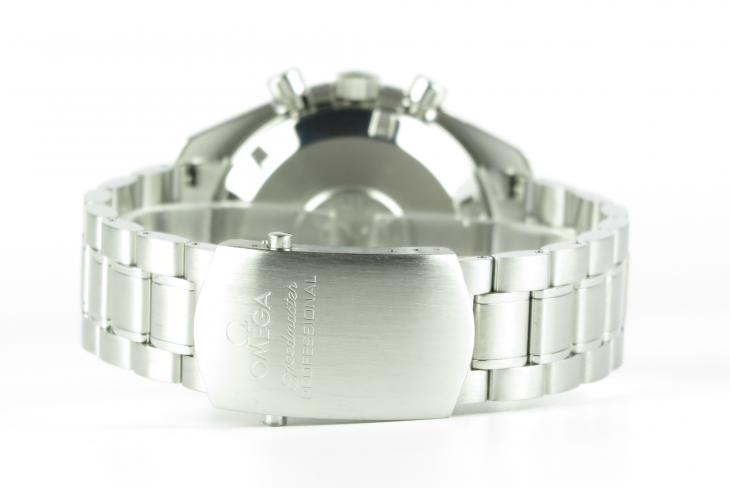 Omega Speedmaster - Broad Arrow