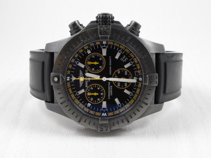 Breitling Avenger Seawolf Blacksteel