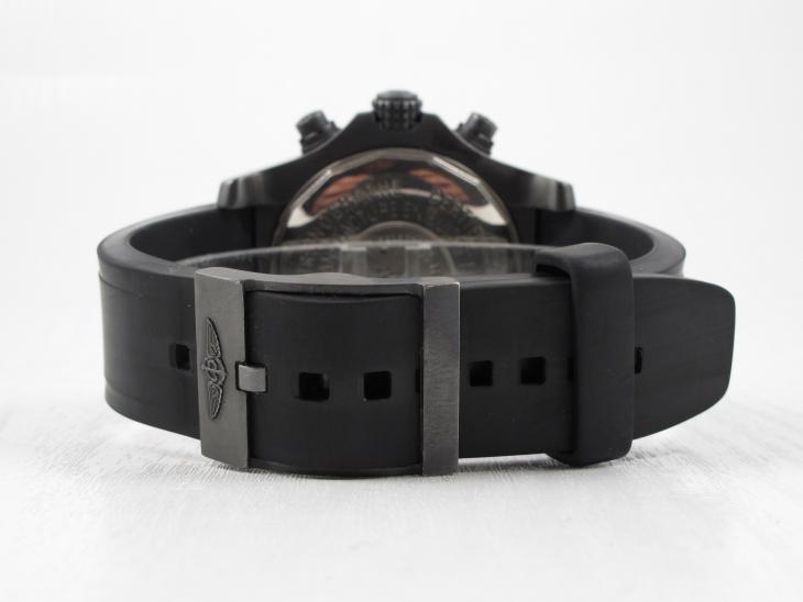 Breitling Avenger Seawolf Blacksteel