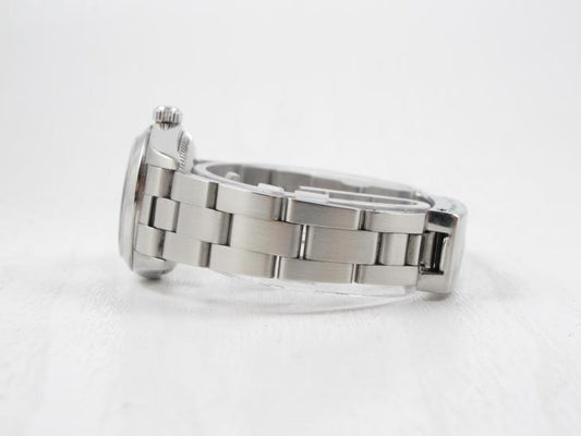 Rolex Oyster Perpetual - 26mm