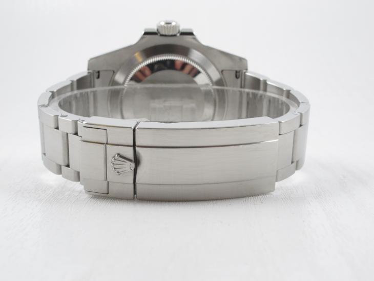 Rolex Submariner - 116610L V