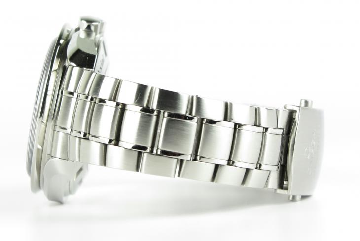 Omega Speedmaster GMT