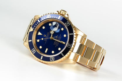 Rolex Submariner - 18K