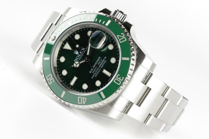 Rolex Submariner 116610L V