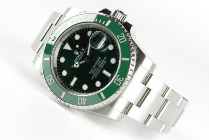 Rolex Submariner 116610L V