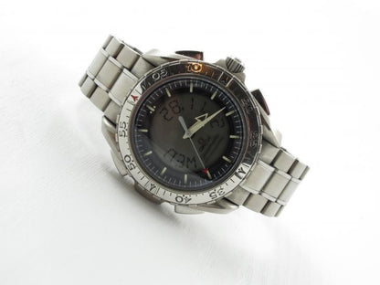 Omega Speedmaster X33