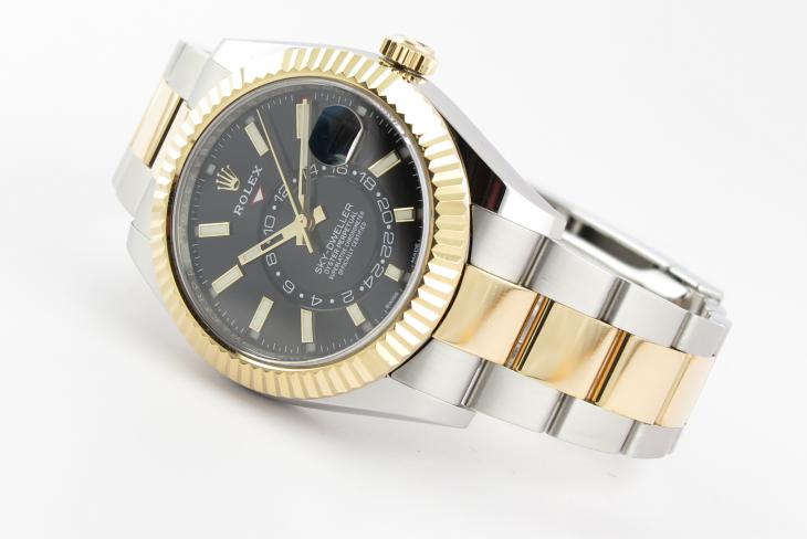 Rolex Sky-Dweller G/S